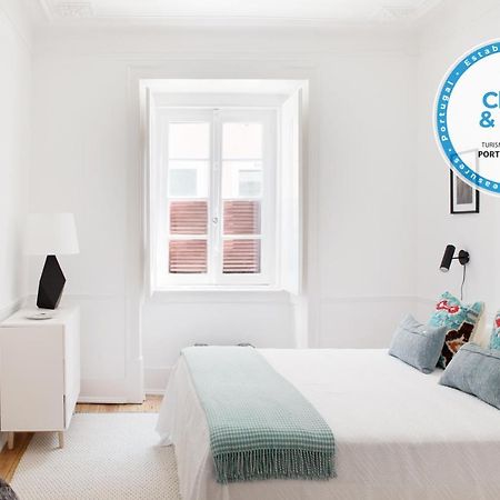 Renovated Charming Apartment With Terrace In Lapa Lisboa Eksteriør bilde