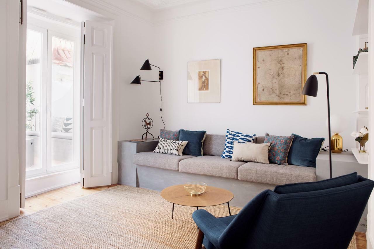 Renovated Charming Apartment With Terrace In Lapa Lisboa Eksteriør bilde
