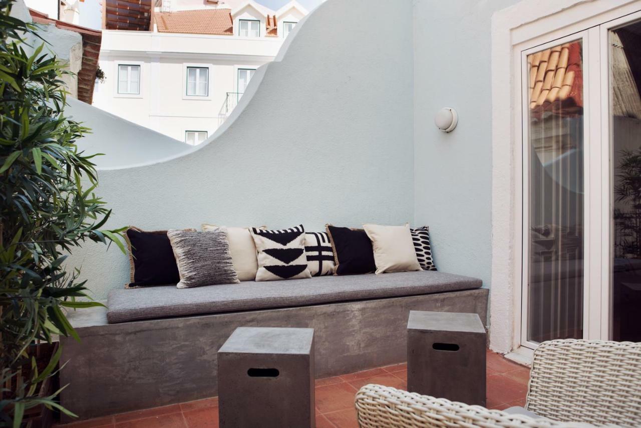 Renovated Charming Apartment With Terrace In Lapa Lisboa Eksteriør bilde