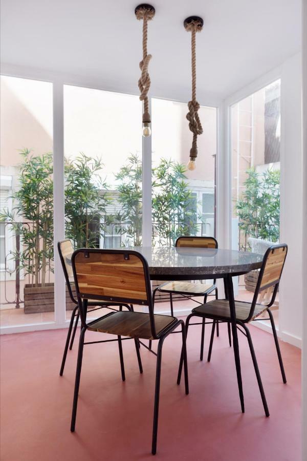 Renovated Charming Apartment With Terrace In Lapa Lisboa Eksteriør bilde